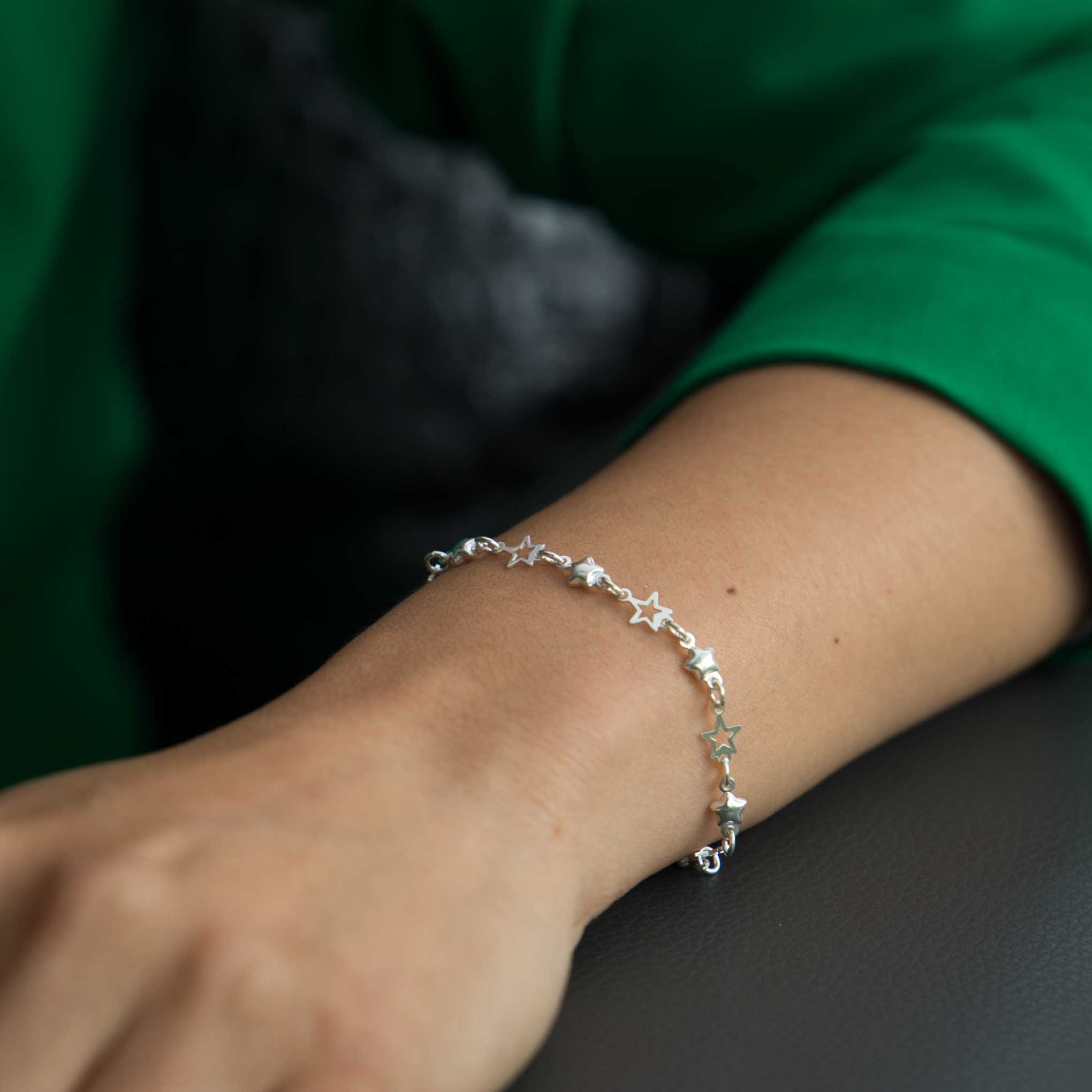 Pulsera de estrellas miniatura de plata